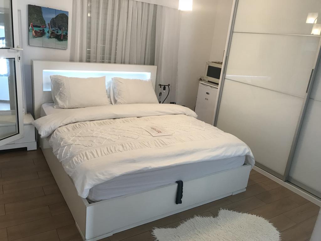 リション・レジオンCharming Unit With Pool And Great Amenitiesアパートメント エクステリア 写真